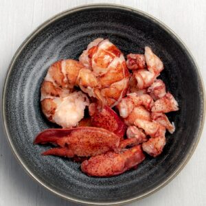 https://www.graffambroslobster.com/wp-content/uploads/2018/06/Maine-Lobster_Cooked_CTK_Plated1-1-300x300.jpg