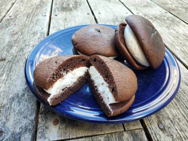 Traditional Maine Whoopie Pie